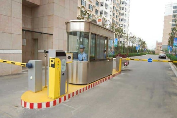 道闸、车牌识别系统