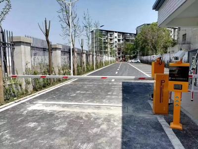 道闸、车牌识别系统